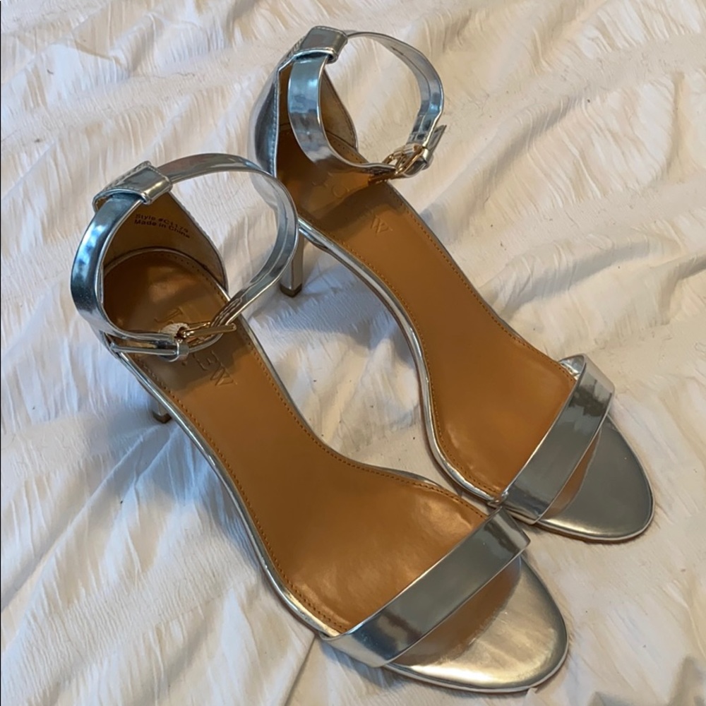 Silver J Crew pumps